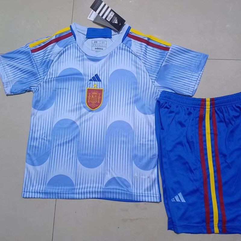 2022 España Visitante · Kit infantil