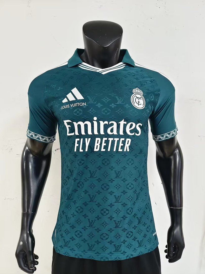 26/27 Real Madrid VISITANTE Versión jugador