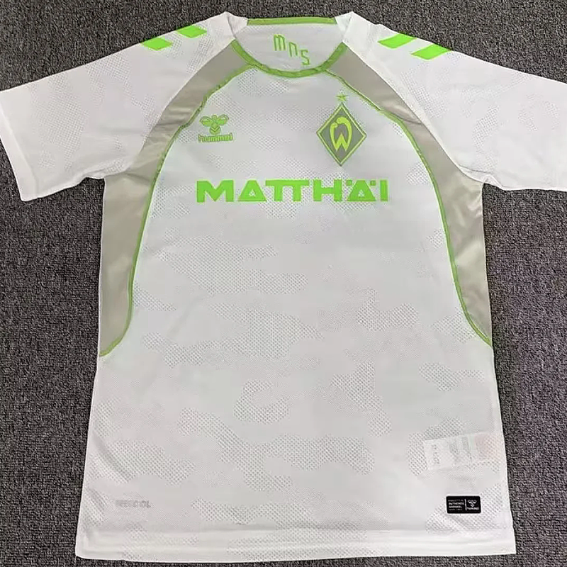 26/27 Werder Bremen Visitante