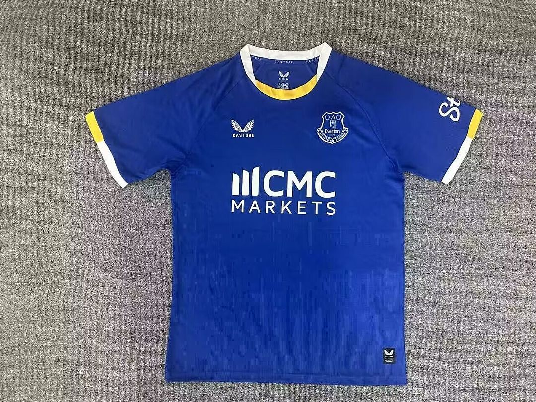 26/27 Everton Local