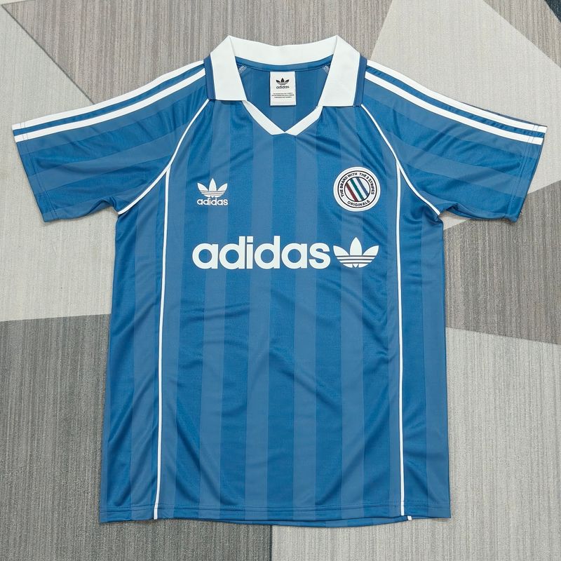 26/27 Oasis Edición especial Azul Claro