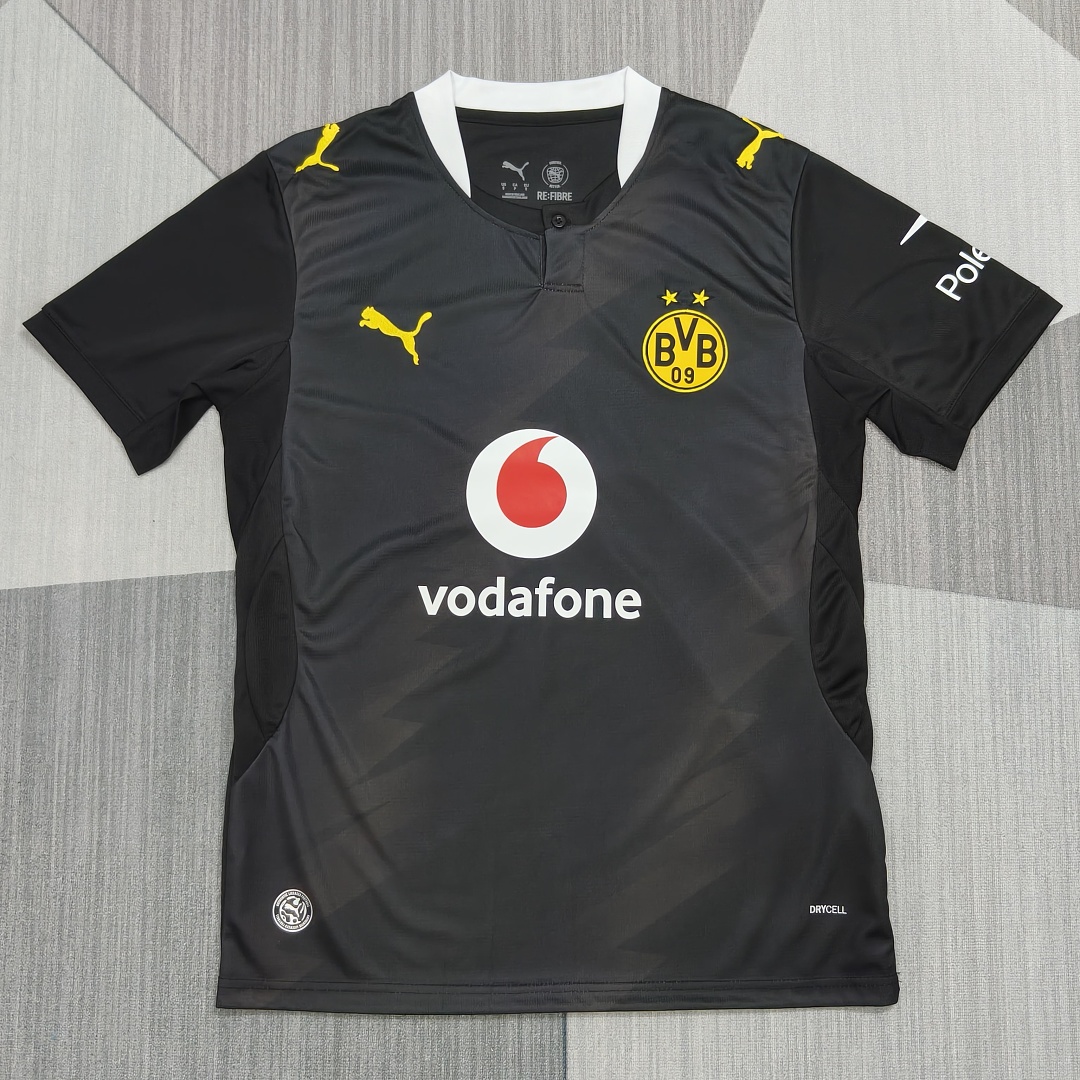 26/27 Borussia Dortmund Visitante